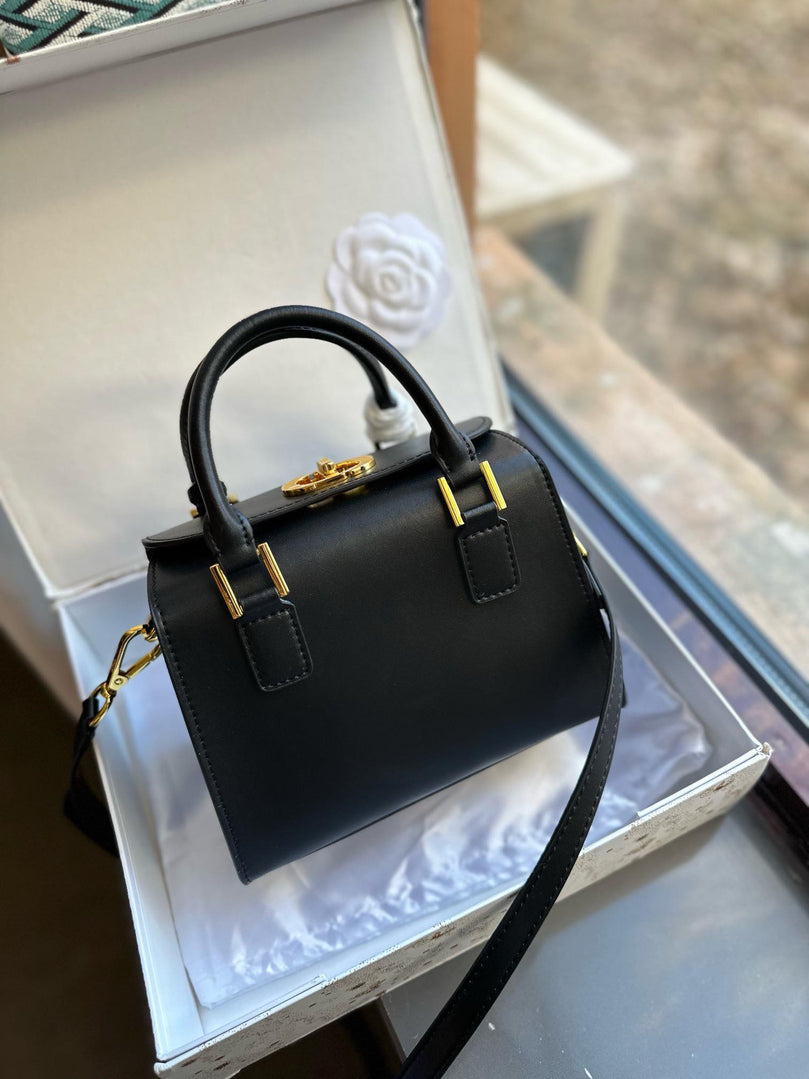 BOSTON BAG Master quality handbag 20x14